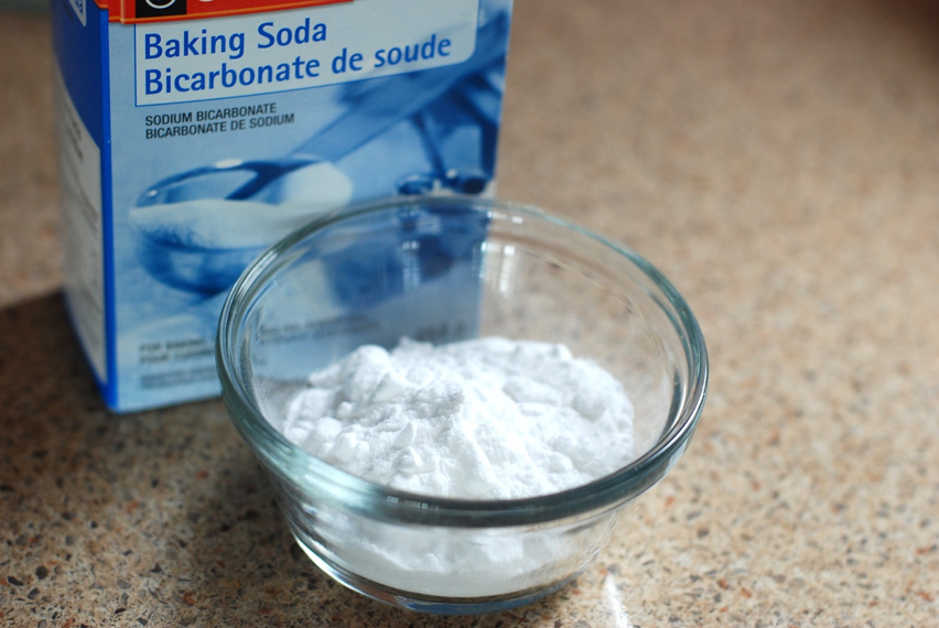 WHY BAKING SODA IS A MIRACLE CLEANER